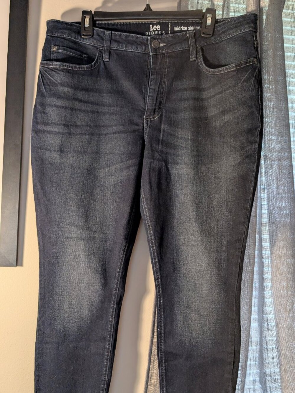 Lee Riders Midrise Skinny Jeans Dark Wash Size 18